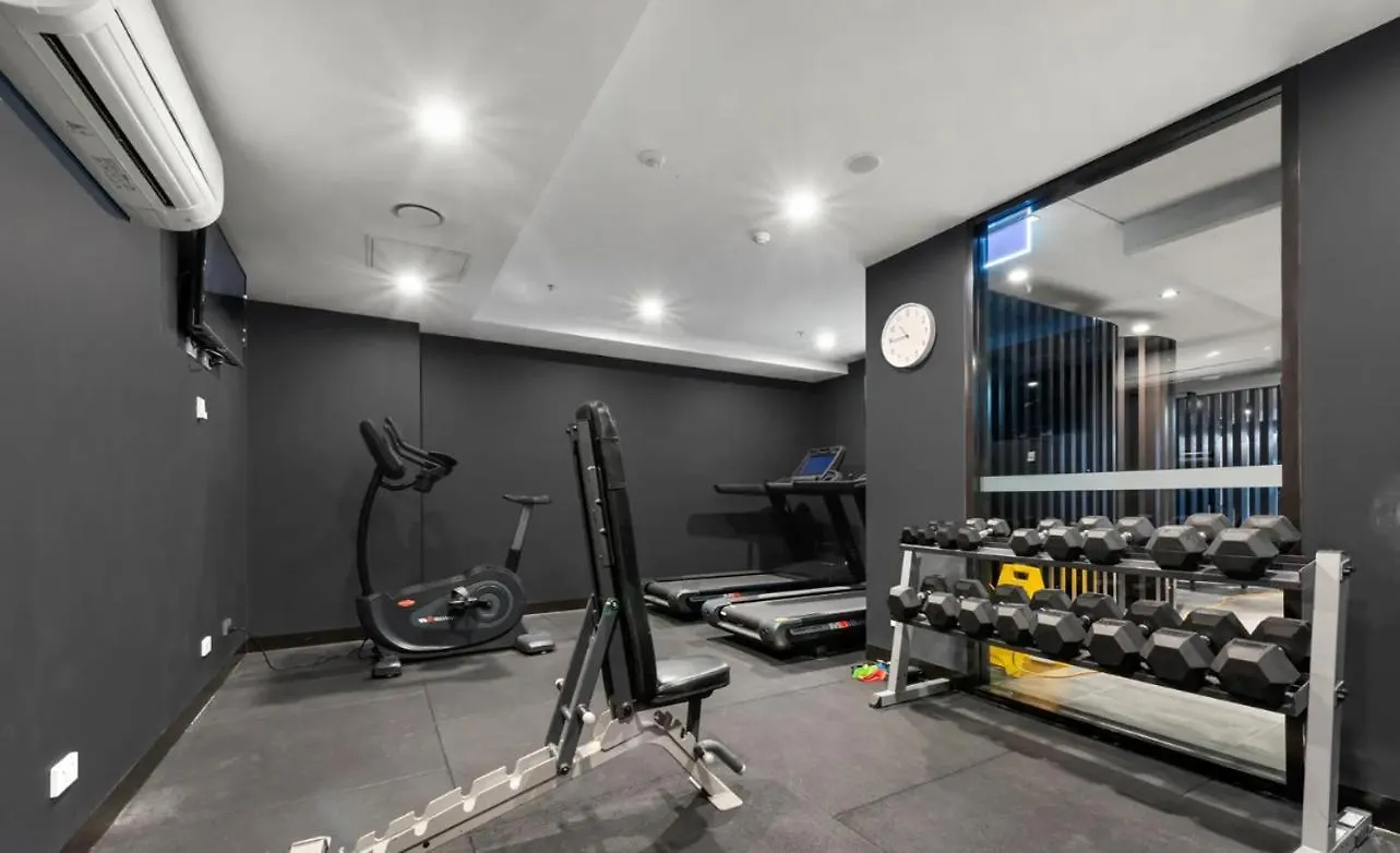 Midnight Luxe 2Br 2Bath Apartment 507 In The Heart Of Braddon L5 Views Pool Sauna Gym Wifi Canberra